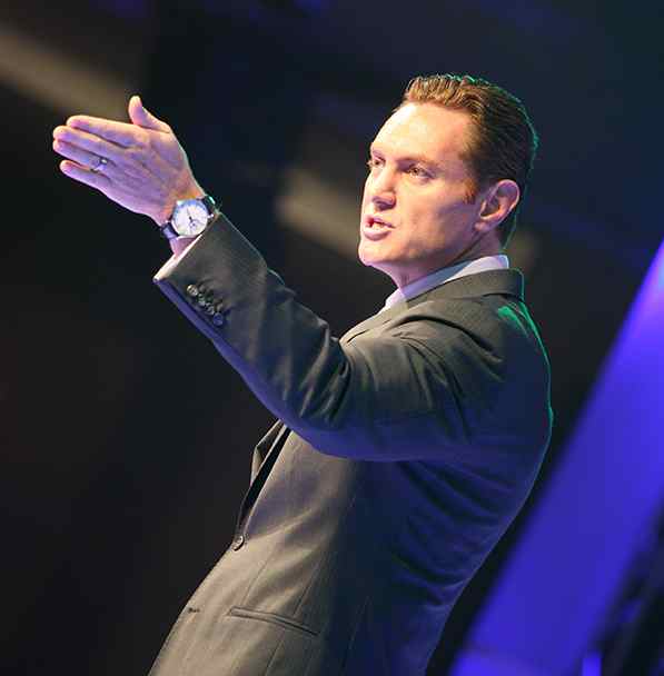 Darren Hardy Net Worth 2021: Age, Height, Weight, Wife, Kids, Bio-Wiki — via Wikimedia Commons