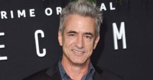 Dermot Mulroney Net Worth 2021: Age, Height, Weight, Wife, Kids, Bio-Wiki