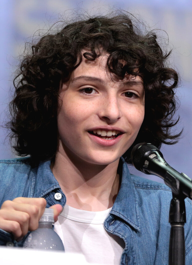 Finn Wolfhard Net Worth 2021: Age, Height, Weight, Girlfriend, Dating, Bio-Wiki