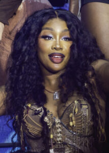 SZA Net Worth 2021: Age, Height, Weight, Boyfriend, Dating, Kids, Bio-Wiki