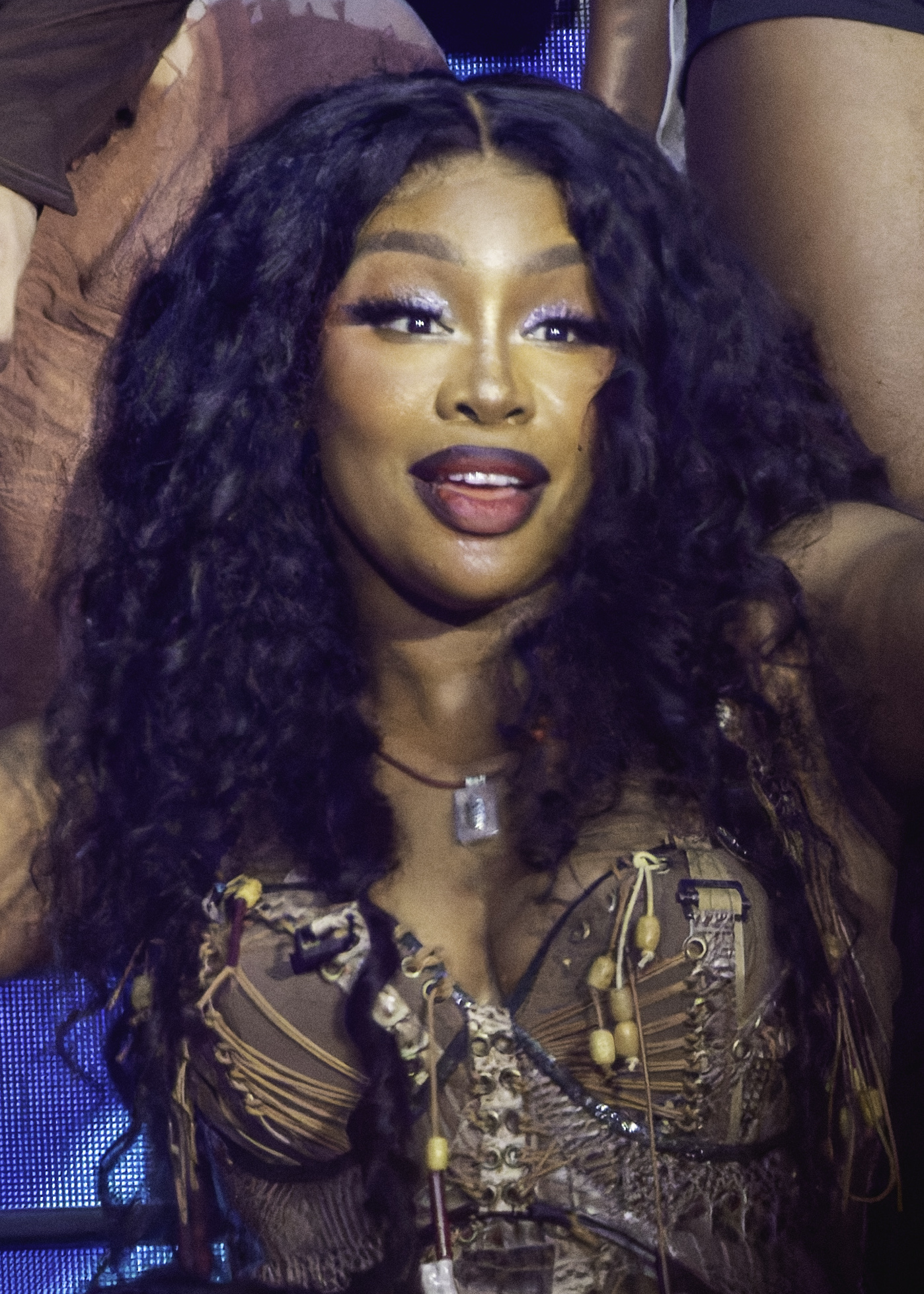 SZA Net Worth 2021: Age, Height, Weight, Boyfriend, Dating, Kids, Bio-Wiki