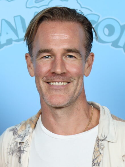 James Van Der Beek Net Worth 2021: Age, Height, Weight, Wife, Kids, Bio-Wiki