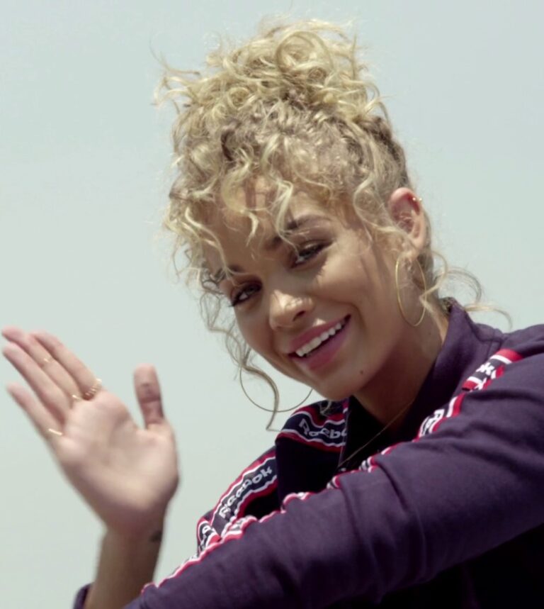 Jasmine Sanders Net Worth 2021: Age, Height, Weight, Husband, Kids, Bio-Wiki