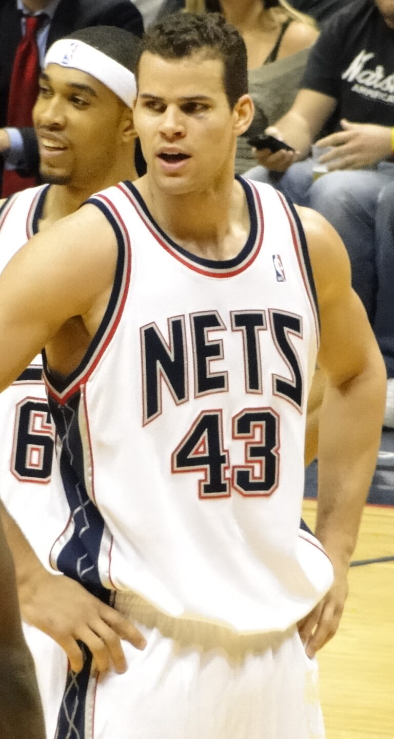 Kris Humphries Net Worth 2021: Age, Height, Weight, Wife, Kids, Bio-Wiki