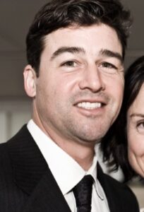 Kyle Chandler Net Worth 2021: Age, Height, Weight, Wife, Kids, Bio-Wiki