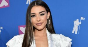 Madison Beer Net Worth 2021: Age, Height, Weight, Boyfriend, Dating, Kids, Bio-Wiki