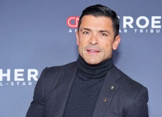 mark-consuelos-7413924