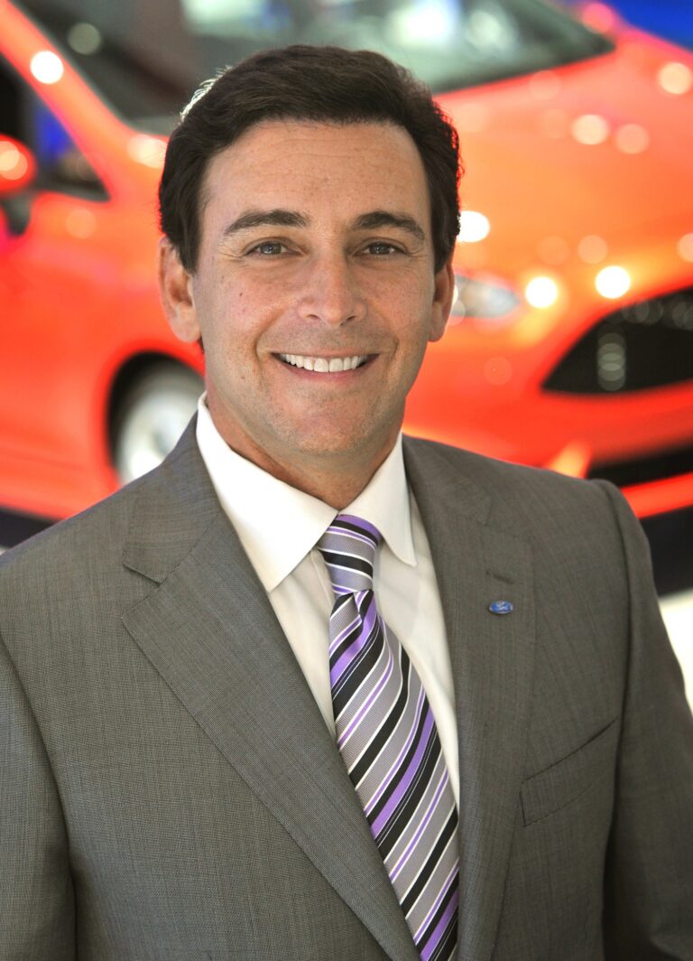 Mark Fields Net Worth 2021: Age, Height, Weight, Wife, Kids, Bio-Wiki