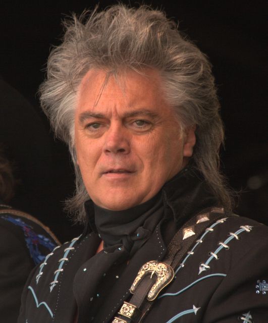Marty Stuart Net Worth 2021: Age, Height, Weight, Wife, Kids, Bio-Wiki