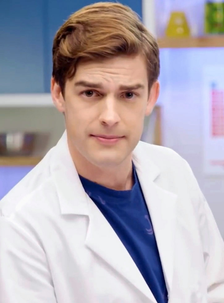 MatPat Net Worth 2021: Age, Height, Weight, Wife, Kids, Bio-Wiki — via Wikimedia Commons