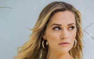 Mia Malkova Net Worth 2021: Age, Height, Weight, Husband, Kids, Bio-Wiki