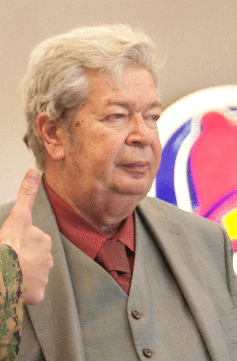 Richard Benjamin Harrison Net Worth 2021: Age, Height, Weight, Wife, Kids, Bio-Wiki | Wealthy Persons — via Wikimedia Commons