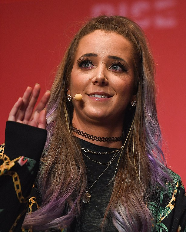 Jenna Marbles Net Worth 2021: Age, Height, Weight, Boyfriend, Dating, Bio-Wiki