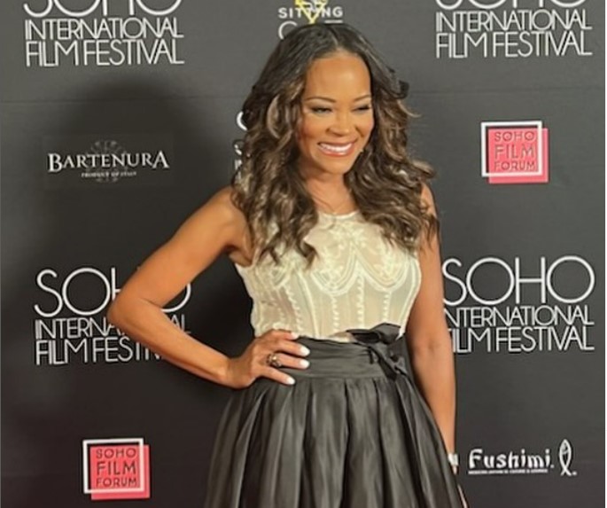Robin Givens Net Worth 2021: Age, Height, Weight, Husband, Kids, Bio-Wiki