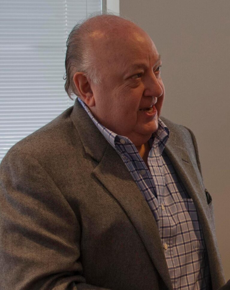 Roger Ailes Net Worth 2021: Age, Height, Weight, Wife, Kids, Bio-Wiki