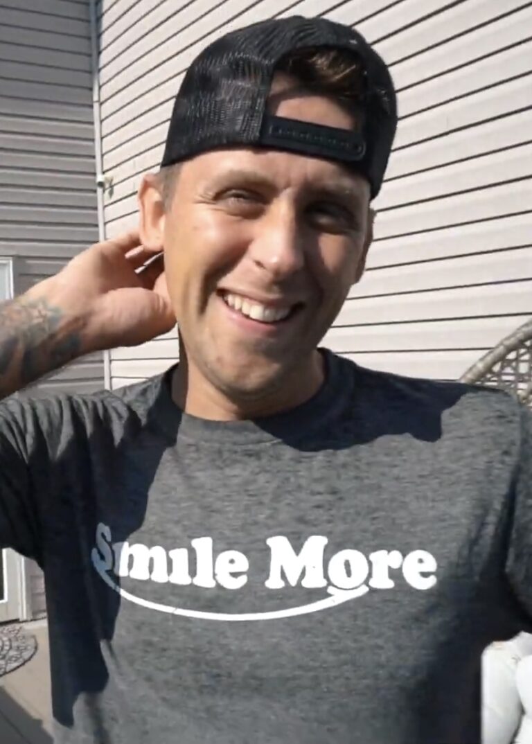 Roman Atwood Net Worth 2021: Age, Height, Weight, Wife, Kids, Bio-Wiki — via Wikimedia Commons
