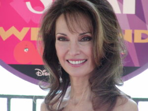 Susan Lucci Net Worth 2021: Age, Height, Weight, Husband, Kids, Bio-Wiki