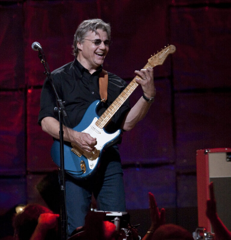 Steve Miller Net Worth 2021: Age, Height, Weight, Wife, Kids, Bio-Wiki