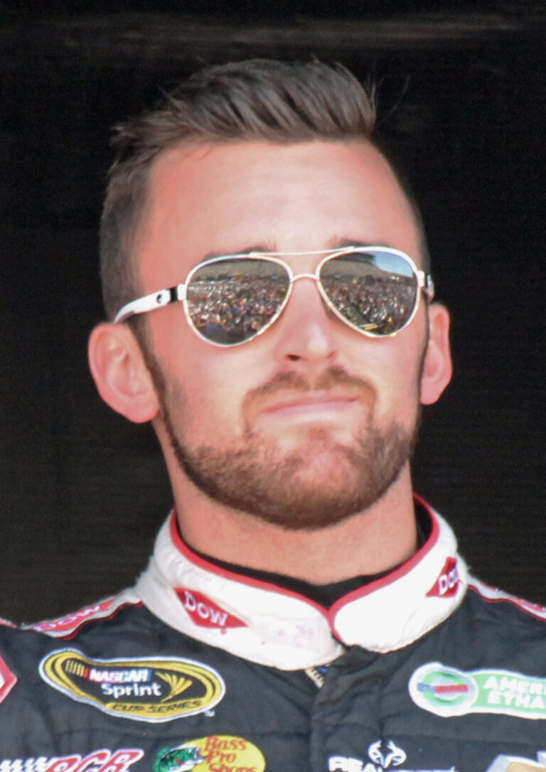 Austin Dillon Net Worth 2021: Age, Height, Weight, Wife, Kids, Bio-Wiki