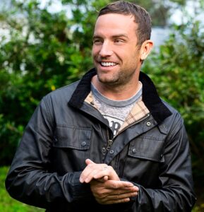 Tj Lavin Net Worth 2021: Age, Height, Weight, Wife, Kids, Bio-Wiki