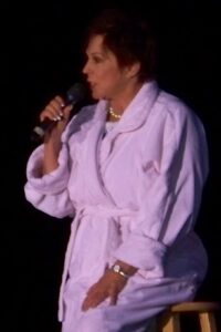 Vicki Lawrence Net Worth 2021: Age, Height, Weight, Husband, Kids, Bio-Wiki