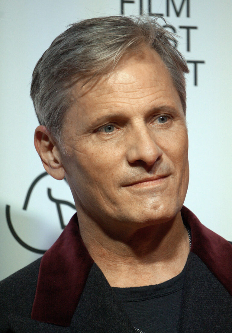 Viggo Mortensen Net Worth 2021: Age, Height, Weight, Wife, Kids, Bio-Wiki | Wealthy Persons — via Wikimedia Commons