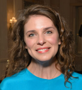 Vivian Howard Net Worth 2021: Age, Height, Weight, Husband, Kids, Bio-Wiki