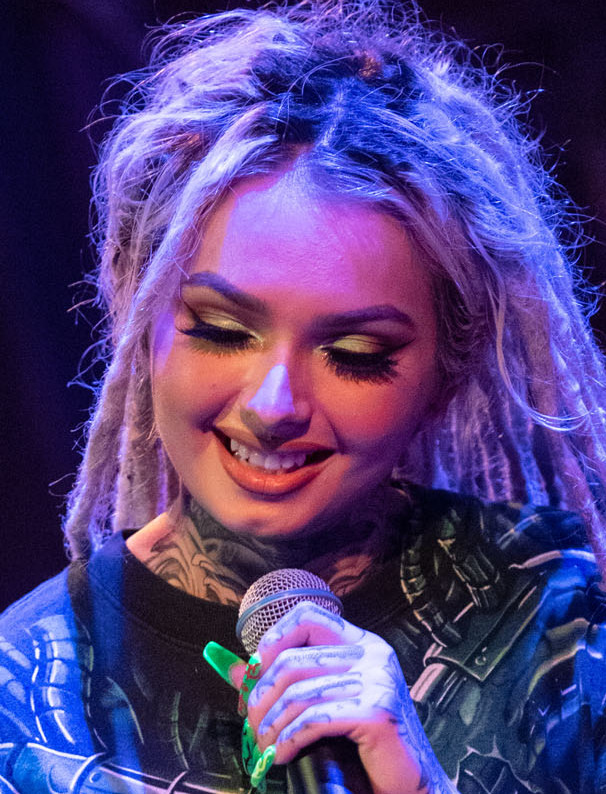 Zhavia Ward Net Worth 2021: Age, Height, Weight, Boyfriend, Dating, Kids, Bio-Wiki