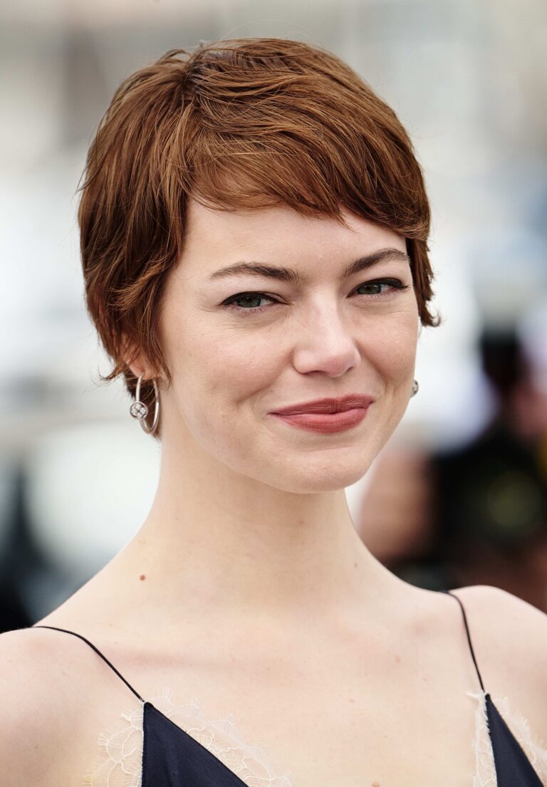 Emma Stone Net Worth 2021: Age, Height, Weight, Boyfriend, Dating, Bio-Wiki