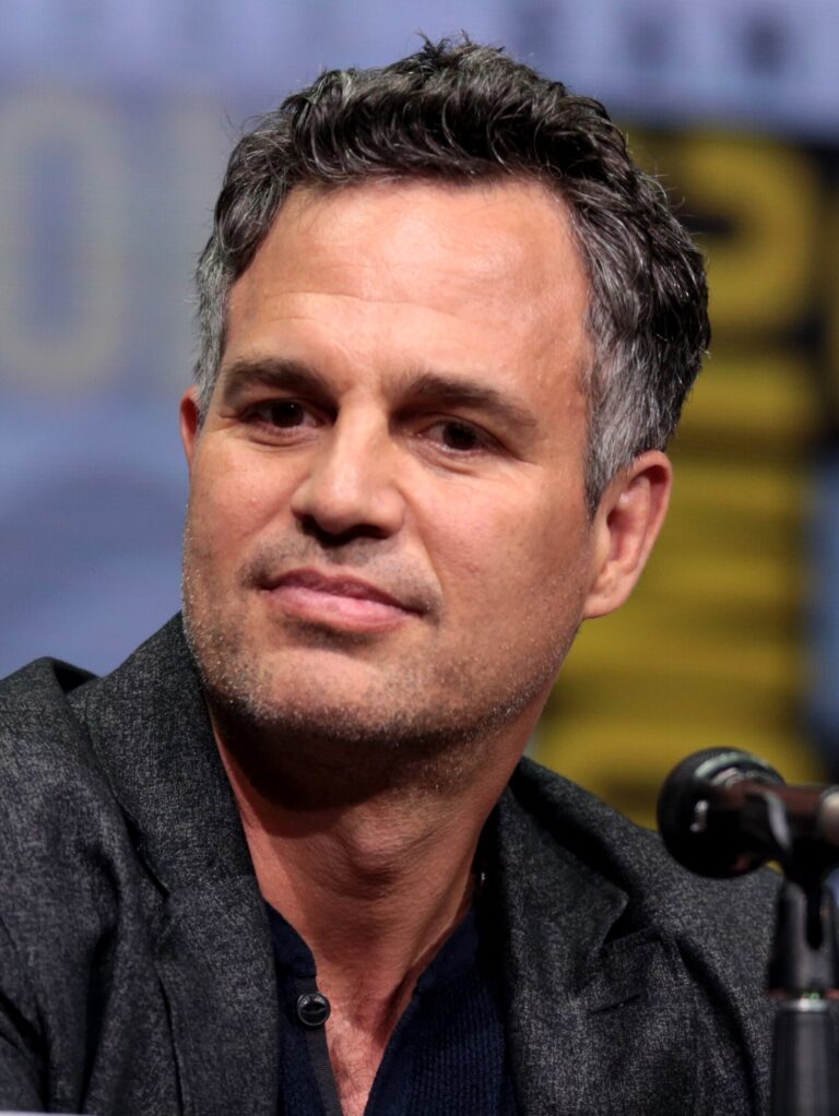 Mark Ruffalo Net Worth 2021: Age, Height, Weight, Wife, Kids, Bio-Wiki