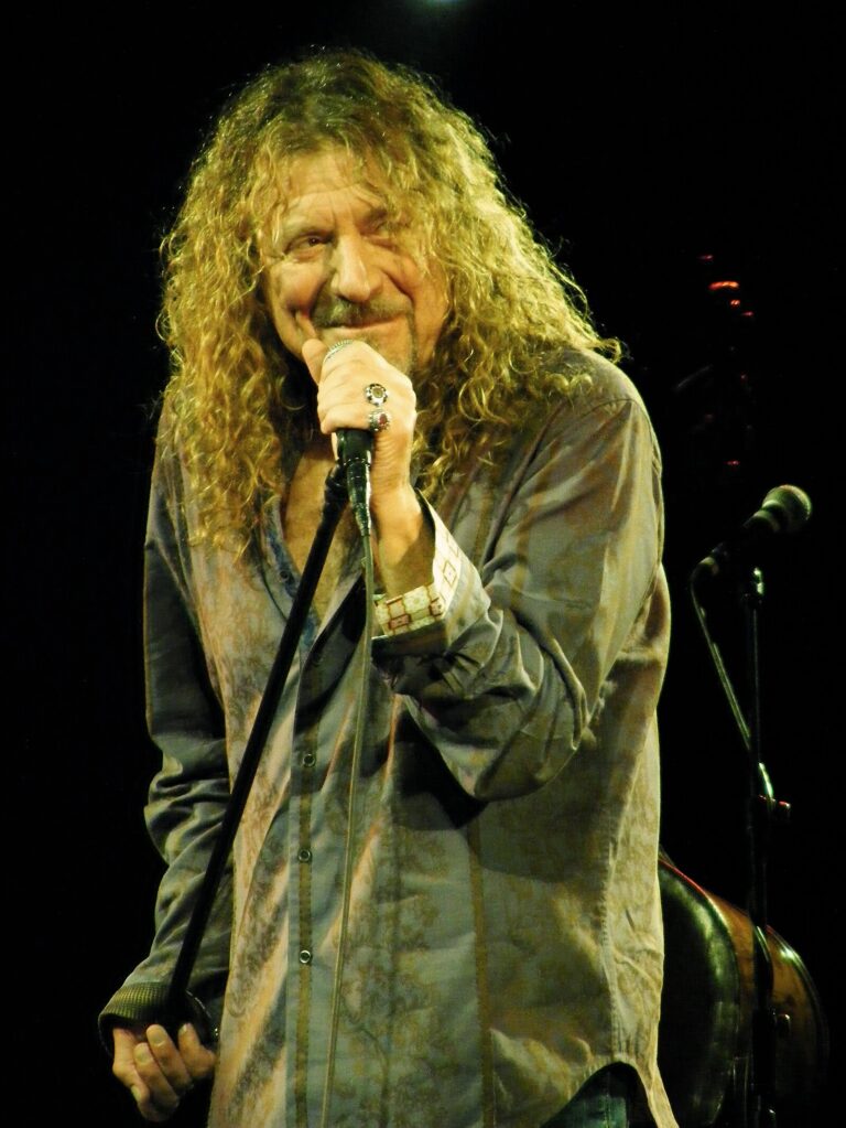Robert Plant Net Worth 2021: Age, Height, Weight, Wife, Kids, Bio-Wiki