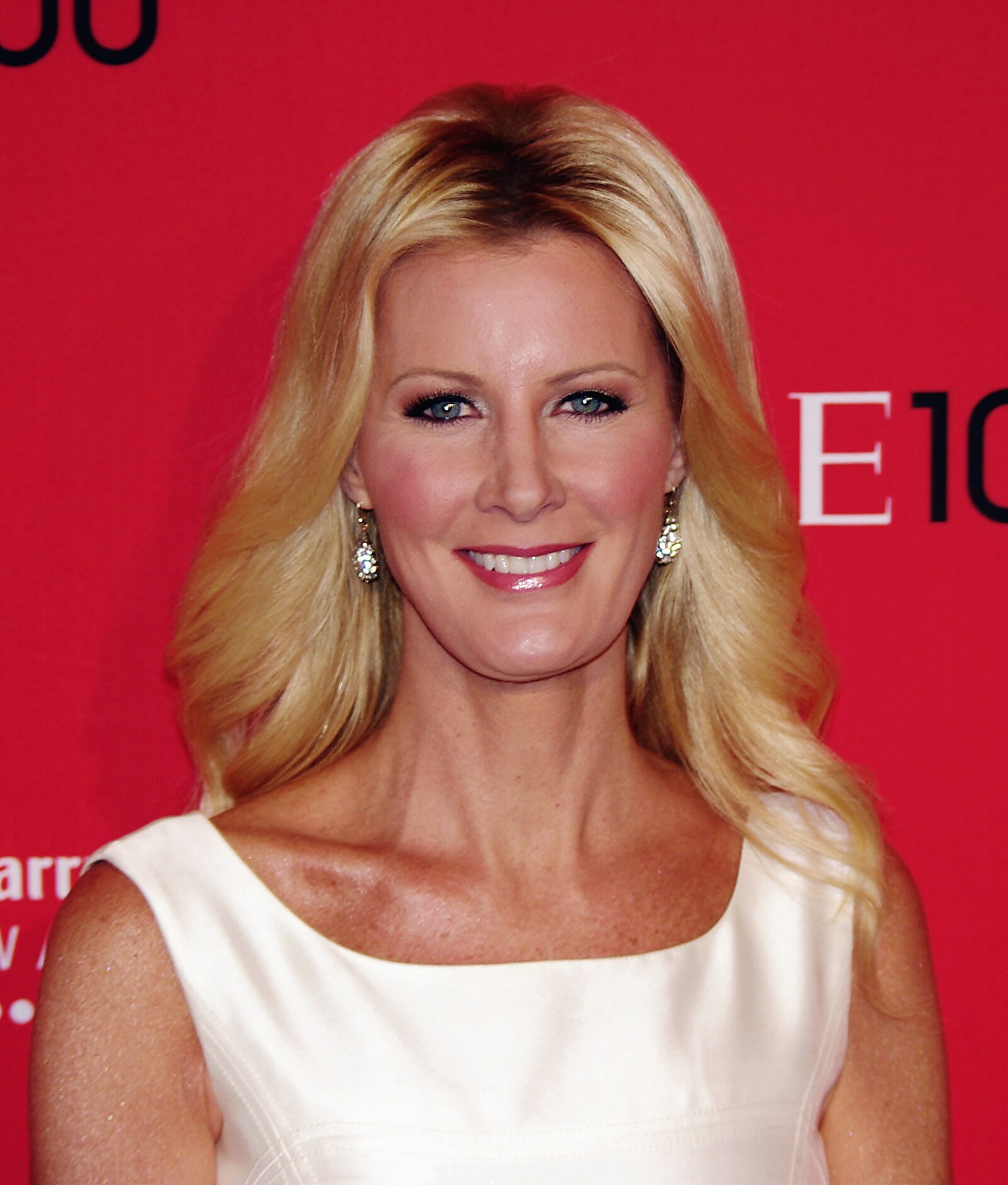 Sandra Lee Net Worth 2021: Age, Height, Weight, Husband, Kids, Bio-Wiki