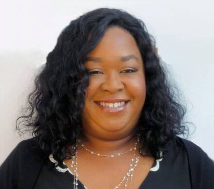 Shonda Rhimes Net Worth 2021: Age, Height, Weight, Boyfriend, Dating, Bio-Wiki