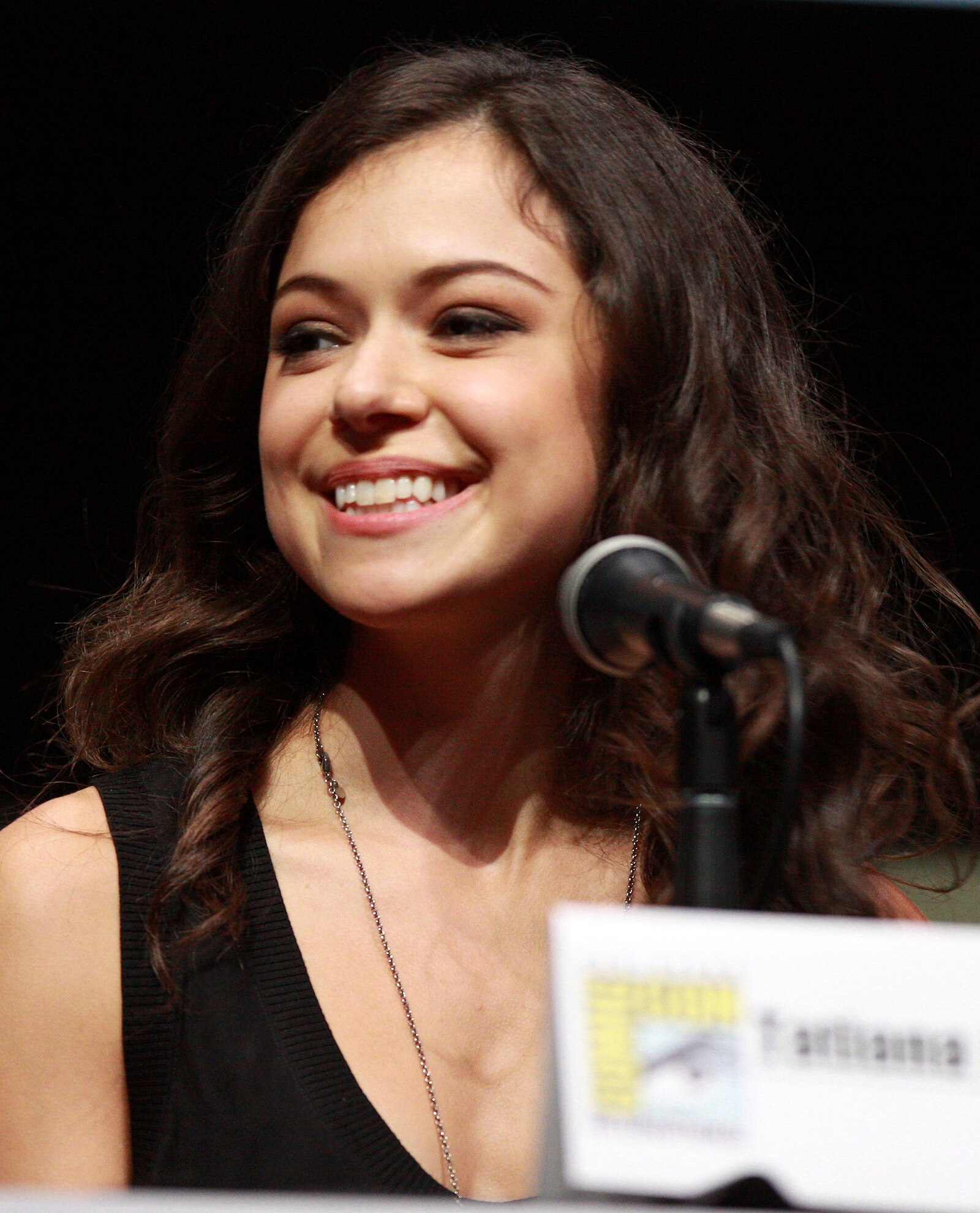 Tatiana Maslany Net Worth 2021: Age, Height, Weight, Boyfriend, Dating, Kids, Bio-Wiki