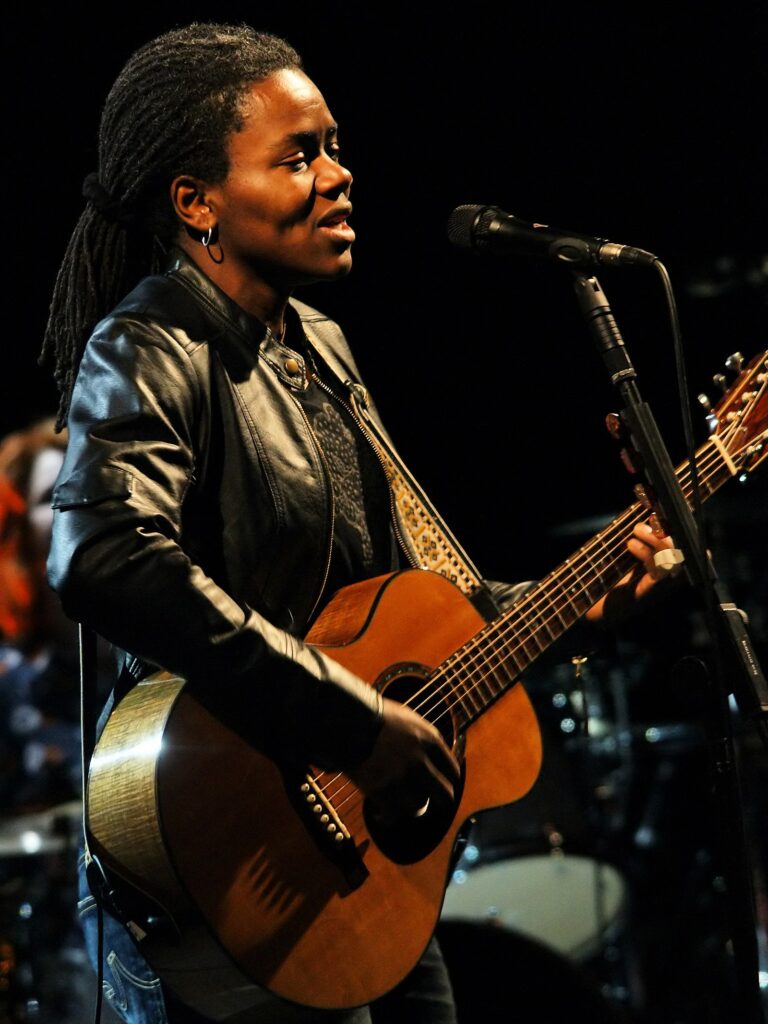 Tracy Chapman Net Worth 2021: Age, Height, Weight, Boyfriend, Dating, Bio-Wiki