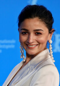 Alia Bhatt Net Worth 2021: Age, Height, Weight, Boyfriend, Dating, Kids, Bio-Wiki