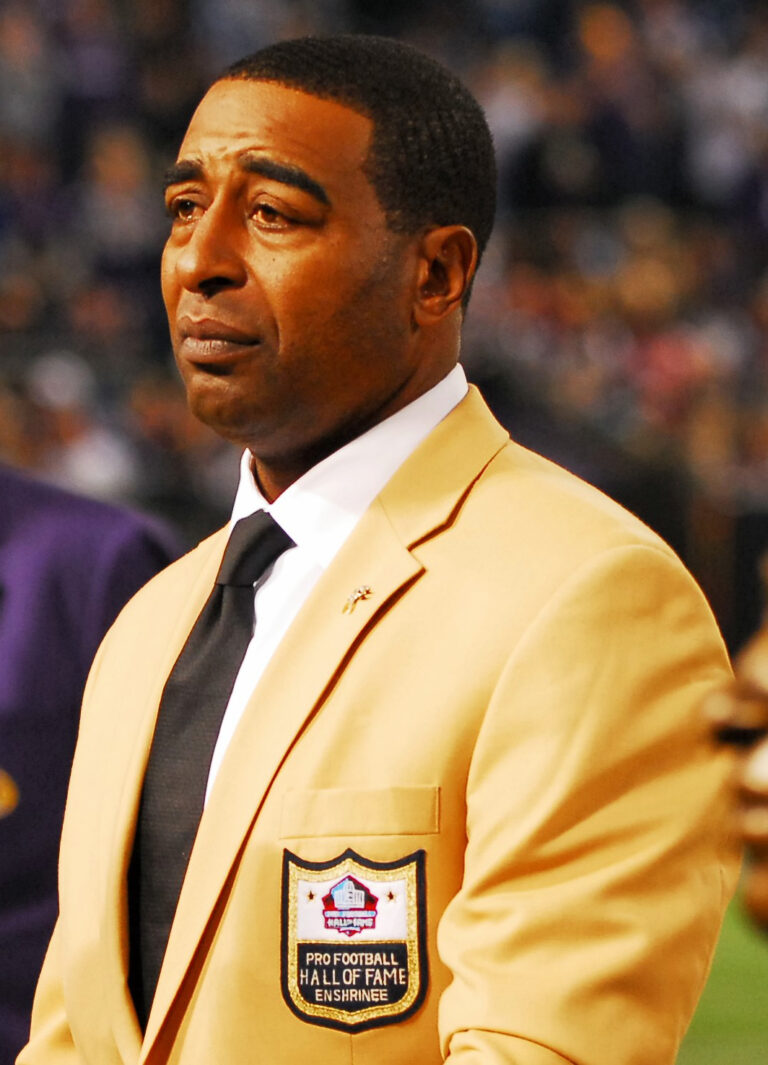 Cris Carter Net Worth 2021: Age, Height, Weight, Wife, Kids, Bio-Wiki