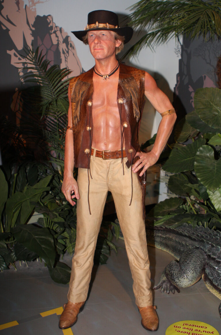 Paul Hogan Net Worth 2021: Age, Height, Weight, Wife, Kids, Bio-Wiki — via Wikimedia Commons