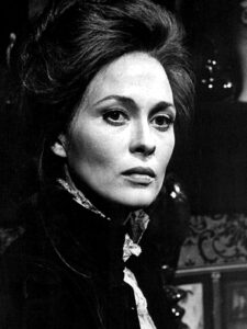 Faye Dunaway Net Worth 2021: Age, Height, Weight, Husband, Kids, Bio-Wiki