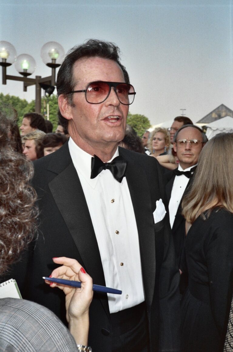 James Garner Net Worth 2021: Age, Height, Weight, Wife, Kids, Bio-Wiki — via Wikimedia Commons