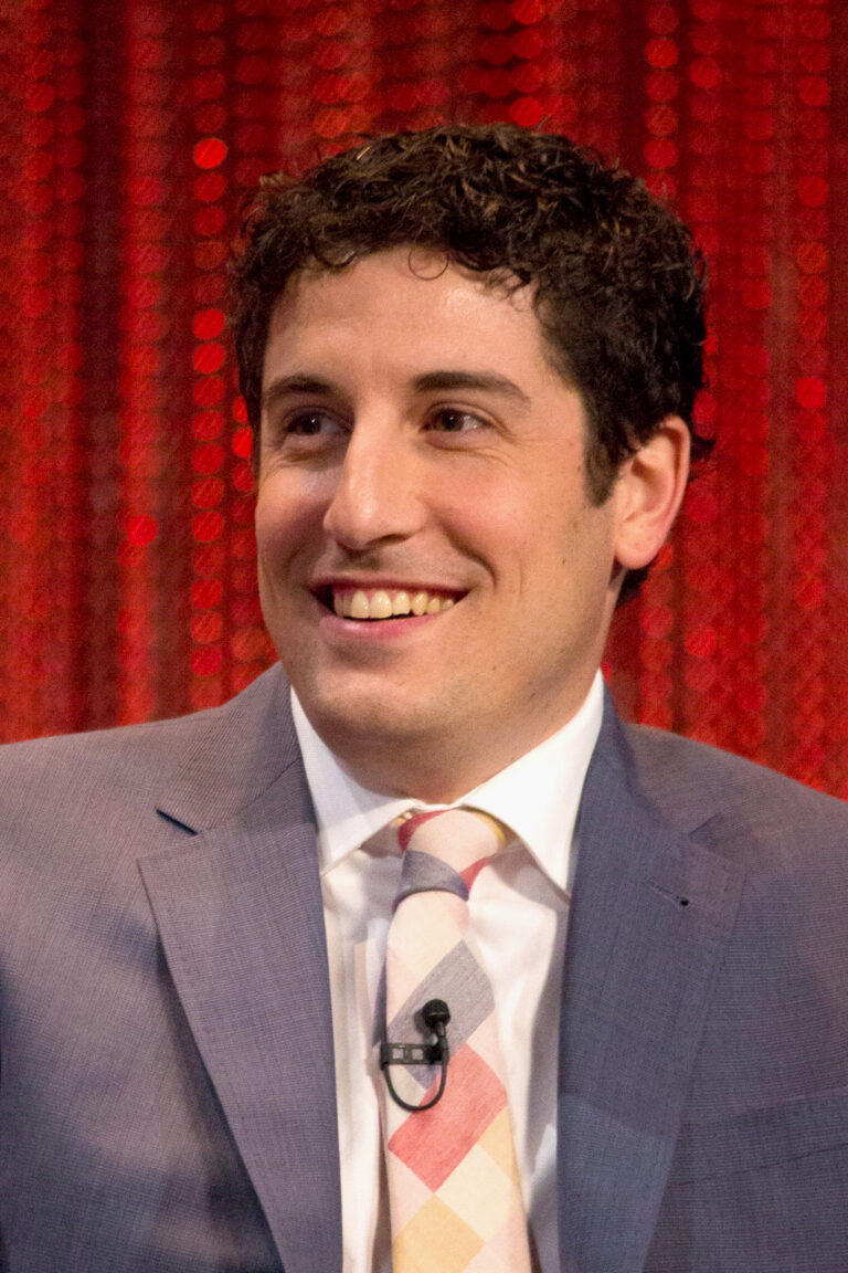 Jason Biggs Net Worth 2021: Age, Height, Weight, Wife, Kids, Bio-Wiki