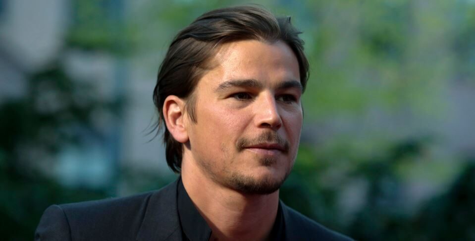 joshua-hartnett-net-worth-9986956