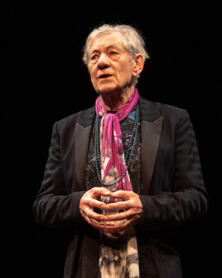 Ian McKellen Net Worth 2021: Age, Height, Weight, Wife, Kids, Bio-Wiki