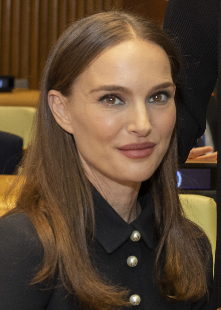 Natalie Portman Net Worth 2021: Age, Height, Weight, Husband, Kids, Bio-Wiki