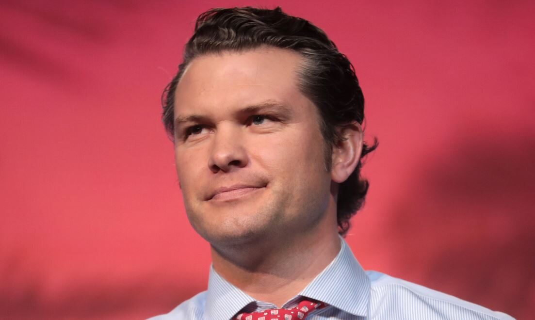 Pete Hegseth Net Worth 2021: Age, Height, Weight, Wife, Kids, Bio-Wiki