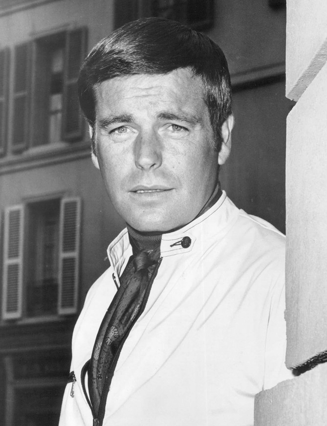 Robert Wagner Net Worth 2021: Age, Height, Weight, Wife, Kids, Bio-Wiki