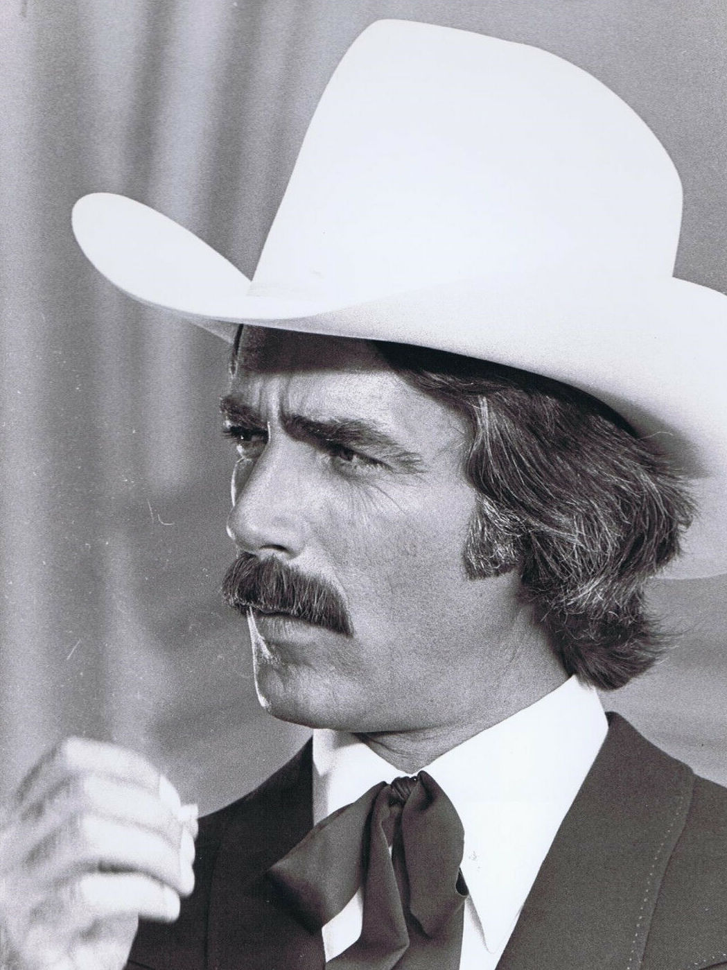 Sam Elliott Net Worth 2021: Age, Height, Weight, Wife, Kids, Bio-Wiki
