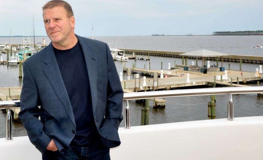 tilman-fertitta-net-worth-1642548