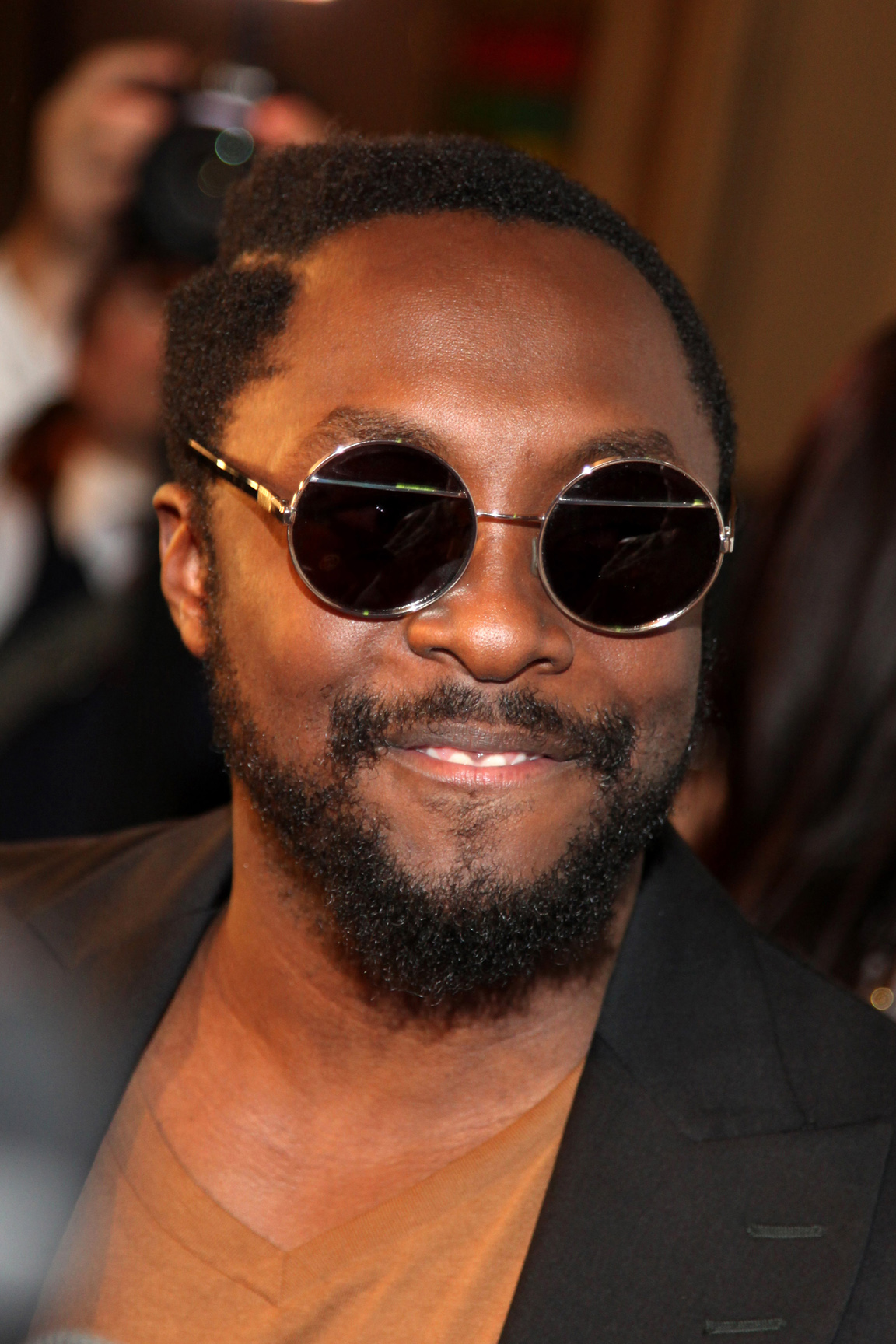 Will.i.am Net Worth 2021: Age, Height, Weight, Girlfriend, Dating, Bio-Wiki