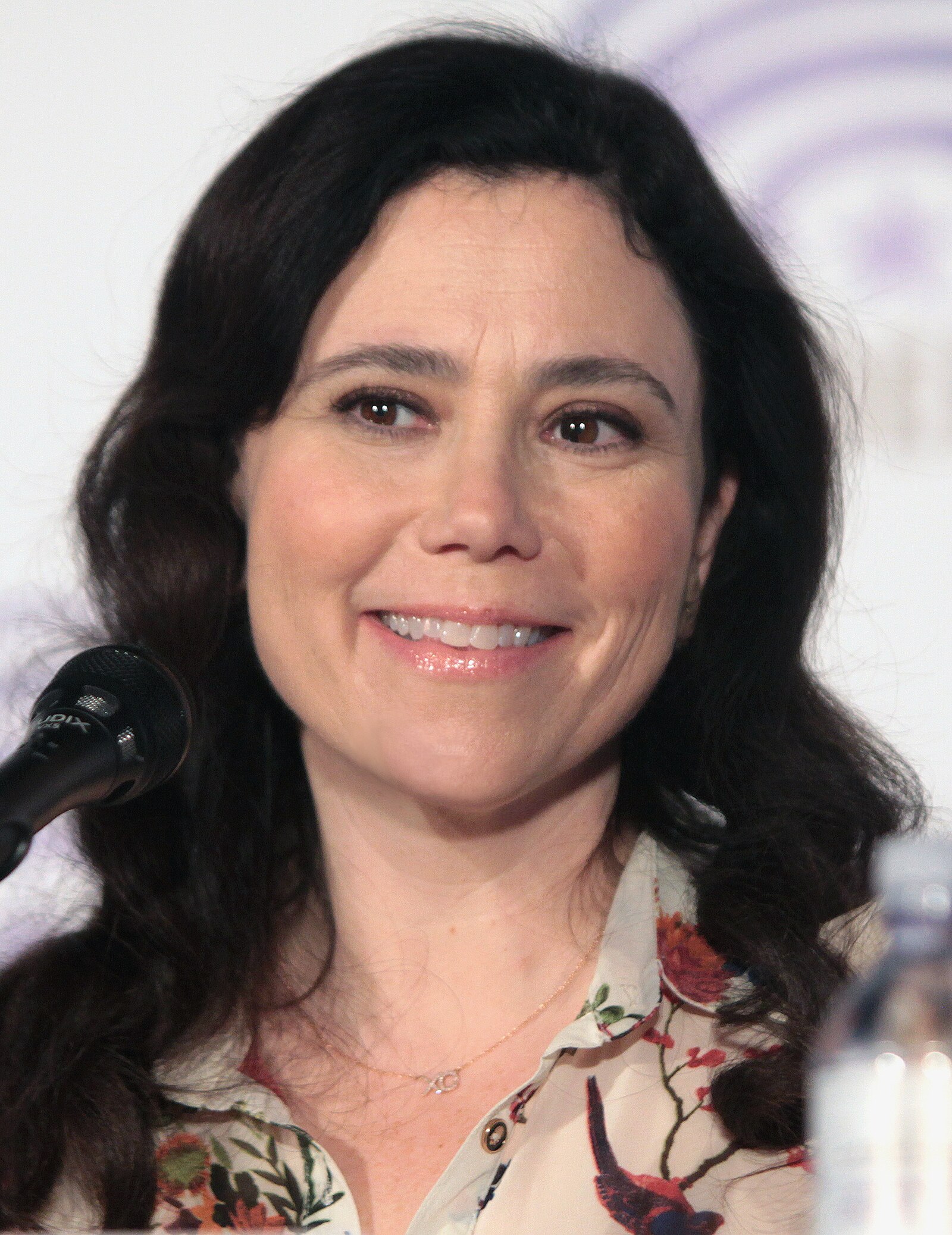 Alex Borstein Net Worth 2021: Age, Height, Weight, Husband, Kids, Bio-Wiki | Wealthy Persons